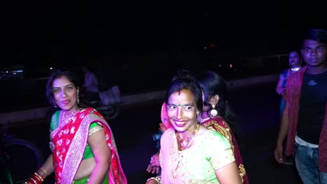 People-dancing-wildly-on-the-street-in-the-Indian-wedding-Baraat