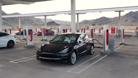 Charging-Tesla-Batteries-At-California-Supercharger
