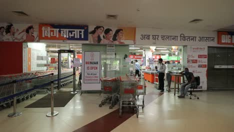 Big-bazaar-sells-only-essential-grocery-items-referring-guidelines-of-covid-19-pandemic