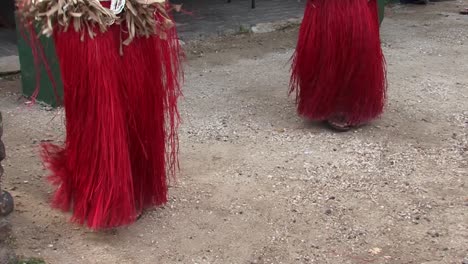 Tahitianische-Traditionelle-Tänzer,-Tanzen.-Moorea