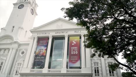White-Exterior-Of-Victoria-Theatre-And-Concert-Hall-In-Singapore---close-up