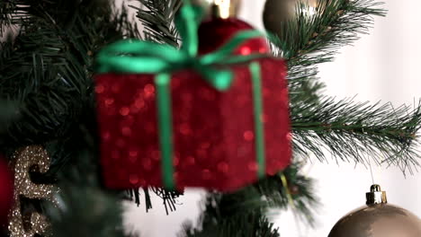 Macro-footage-of-Christmas-decorations