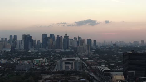 During-the-gloaming-twilight-hundreds-of-cars-travel-home-from-Ortigas-and-Metro-Manila