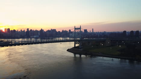 Astoria-Park-is-my-favorite-place-to-fly-my-drone-and-that-is-why-it-is-one-of-the-beautiful-places-you-must-visit-in-New-York-City