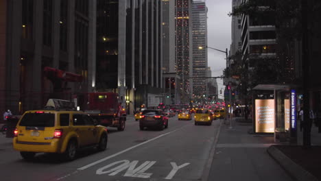 New-York-Street-in-the-Morning-Slow-Motion