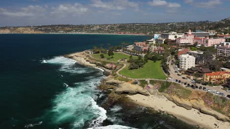 La-Jolla,-California-on-a-clear-day-from-a-professional-drone