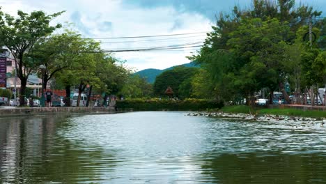 El-Canal-De-La-Ciudad-Vieja-De-Chiang-Mai