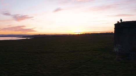 Ein-Wunderschöner-Sonnenuntergang-über-Rush,-Irland