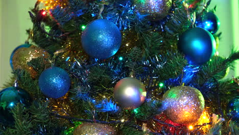 Christmas-tree-with-colorful-balls-and-lights