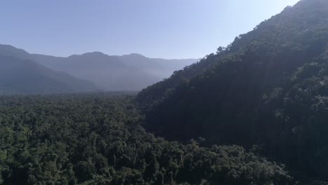 Mountain-Rage-view-in-Serra-do-Mar,-Rio-de-Janeiro,-Rainforest