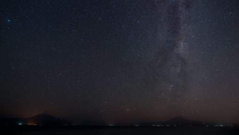 Night-sky-timelapse,-showing-the-stars-and-constellations-moving-across-the-night-sky
