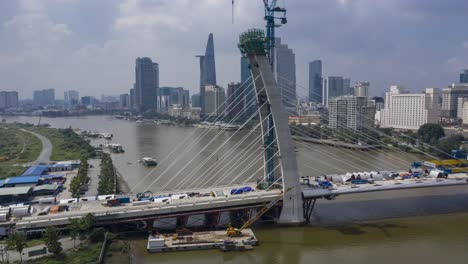 Drone-hyperlapse-of-Thu-Thiem-Bridge-construction