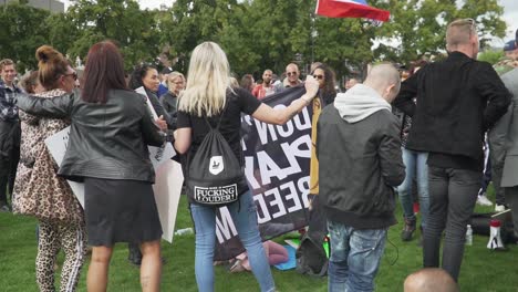 Black-Lives-Matter-Anti-Racist-Protestors-in-Amsterdam,-Netherlands