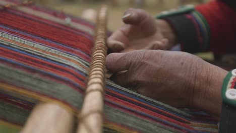 Macro-of-Peruvian-traditional-weaving