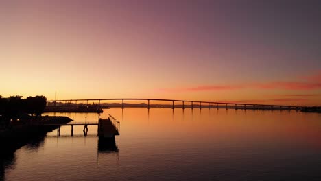 San-Diego-Coronado-Bridge-Skyline-Mirador-Desde-El-Muelle-Al-Amanecer-Antena