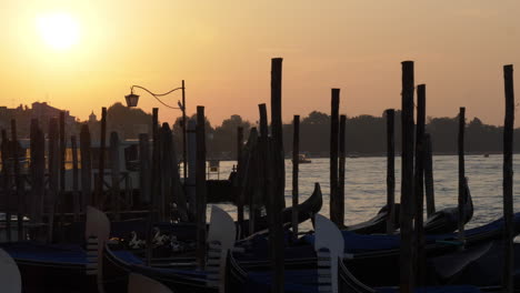 Venice,-St-Marks-Sunrise