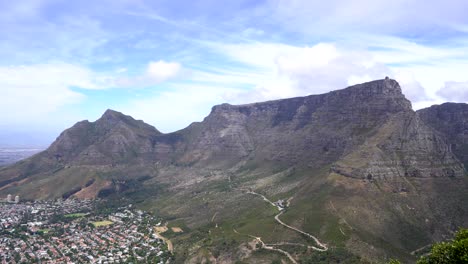 Table-Mountain,-Cape-Town