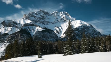 Winter-Driving-by-Green-Pine-Trees-at-Cascade-Mountain-Banff-Alberta
