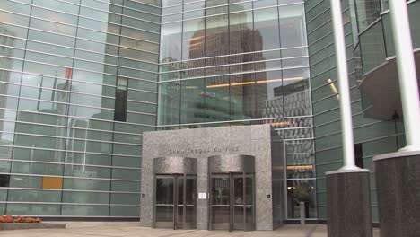 Medium-shot-of-entrance-of-Compuware-World-Headquarters,-Detroit,-USA