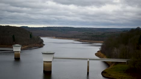 Beautiful-cloudy-day-timelapse-of-Gileppe-Dam-in-Belgium