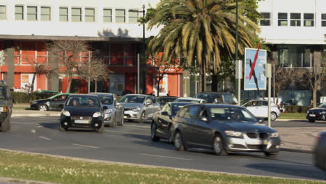 Traffic-Jam-On-The-Street-Near-The-Marques-De-Pombal-Roundabout-In-Lisbon,-Portugal-On-Daytime---Wide-Shot