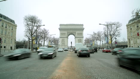 Time-Lapse---Arc-De-Triomphe,-Paris,-France