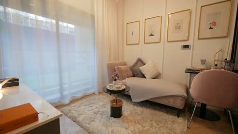 Luxuriöse-Apartmentdekoration-Mit-Einem-Schlafzimmer