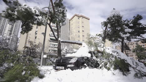 Wrecked-parked-car-from-Filomena-Spain-disaster-storm