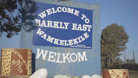 welcome-to-barkly-east-town-entrance-sign