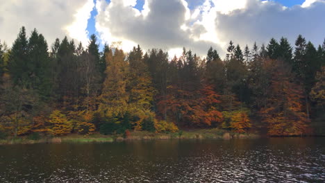 299-Red-autumn-lake-forest-trees