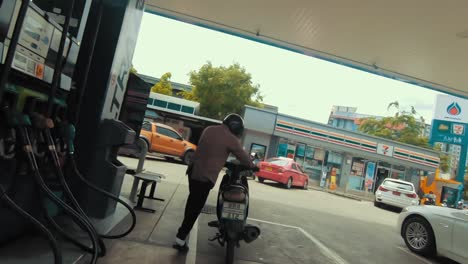 Scooter-De-Gasolina-En-Bangkok.