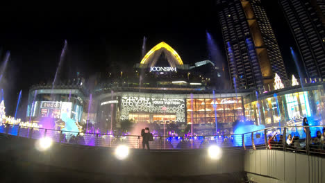 Bangkok,Thailand---12-Dec-2020---Dancing-fountain-show-in-Iconsiam,-the-longest-water-dance-in-Southeast-Asia-of-light-colour-and-sound,a-new-global-landmark,Iconsiam-newest-shopping-mall-in-Bangkok