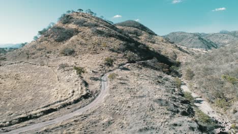 Luftaufnahme-Einer-Landstraße-In-Der-Sierra-Von-Sinaloa