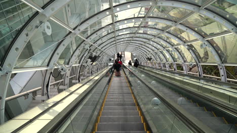 beautiful-escalator-in-odaiba-,-Japan