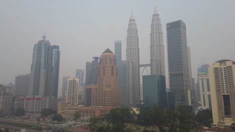 The-iconic-Petronas-Twin-Towers-shrouded-in-haze-caused-by-Indonesian-forest-fires