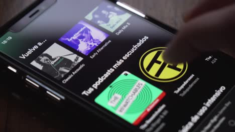 Opening-and-using-the-Spotify-app-on-an-Iphone