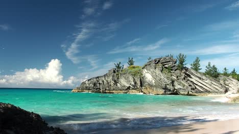 Stonehole-Bay-Beach-is-a-lovely-beach-on-the-South-Shore-coastline-of-Bermuda