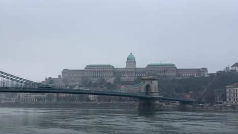 Chain-bridge-with-Budapest-castle-background-on-a-rainy-day