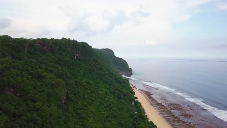 Playa-En-La-Isla-De-Bali,-Indonesia