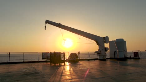 Farry-or-Ship-Crane-at-Sunset