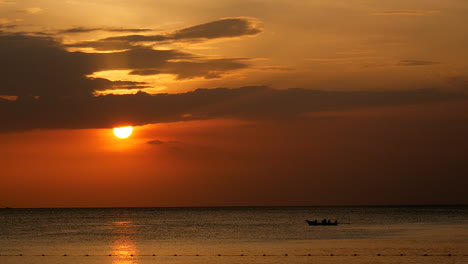 Sonnenuntergang-In-Thailand