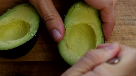 Removing-the-pit-from-an-avocado