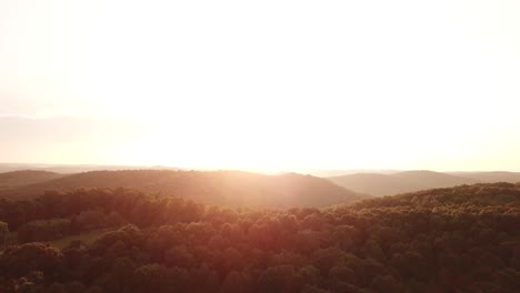 Sunset-Mountains-of-Appalachia-in-the-Summertime