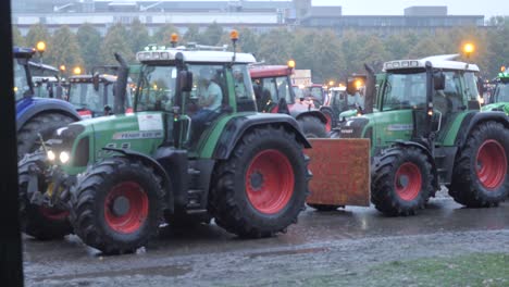 Farmers-protest-in-The-Hague,-Holland