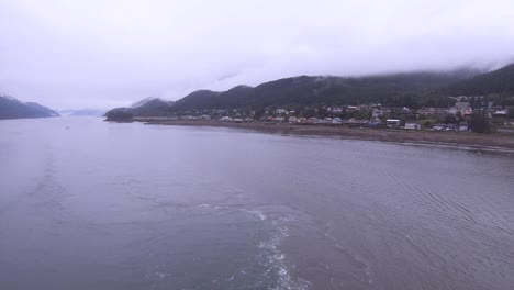 Small-Town-in-Alaska-as-viewed-from-a-passing-ship