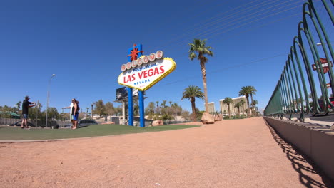 Timelapse-of-the-Las-Vegas-Sign-Landmark