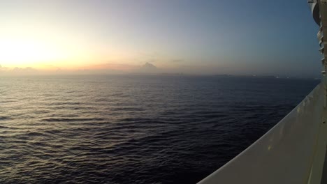 Getting-near-Nassau-on-a-cruise-ship