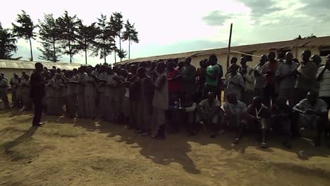 Prisoners-in-Africa-singing