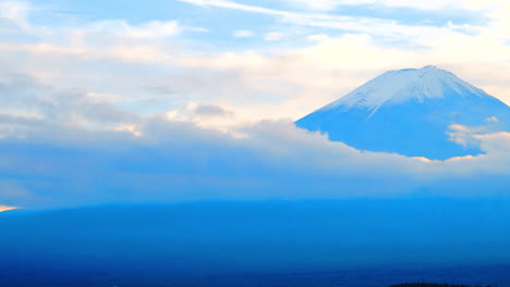 Lapso-De-Tiempo-Del-Hermoso-Paisaje-De-La-Montaña-Fuji-En-Japón