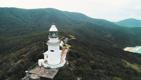 Orbiting-aerial-shot-of-a-lighthouse